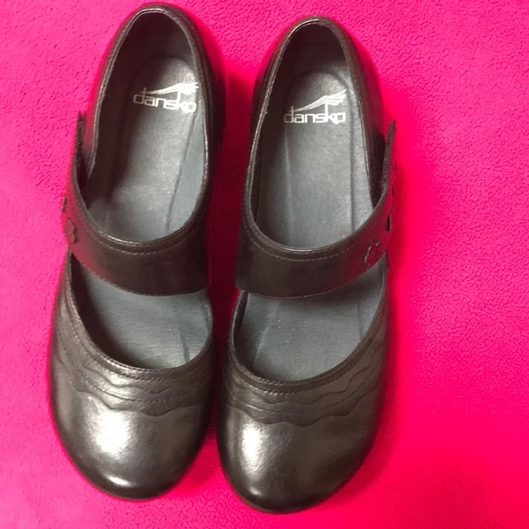 Clogs - Picture 4 of 4